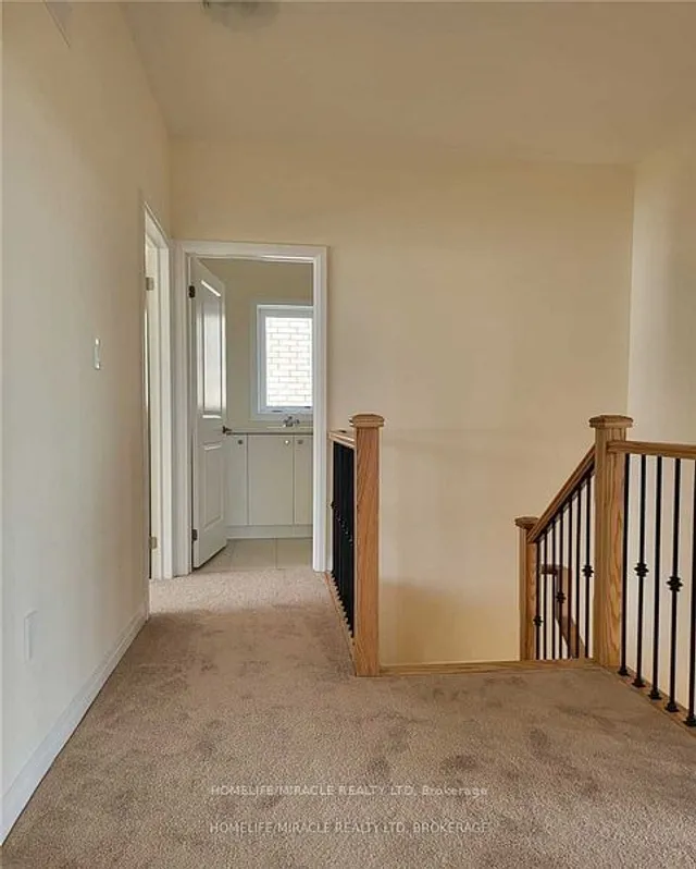 Additional image 17 of 21 Moorcroft Pl