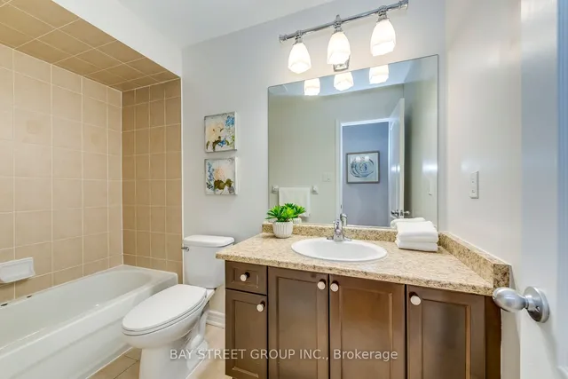 Additional image 33 of 1277 Craigleith Rd