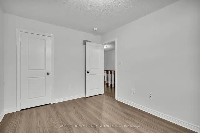 Additional image 28 of 100 Padbury Tr