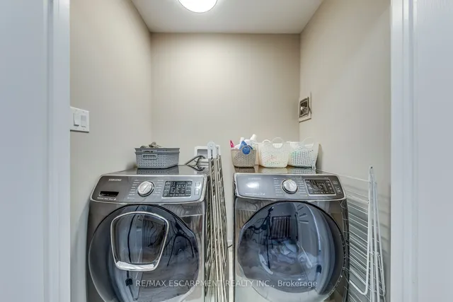 Additional image 34 of 386 Belcourt Common