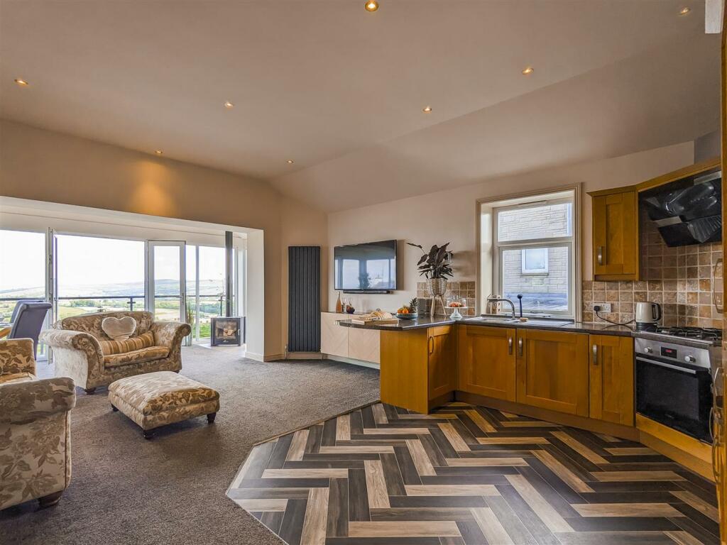 Additional image 34 of Manchester Road, Barnoldswick