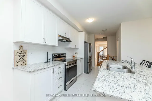 Additional image 19 of 3243 Sixth Line