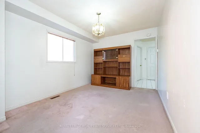 Additional image 22 of 2104 Laurelwood Dr