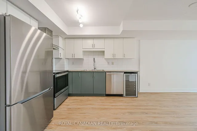 Additional image 16 of 25 Town Centre Crt Unit 701