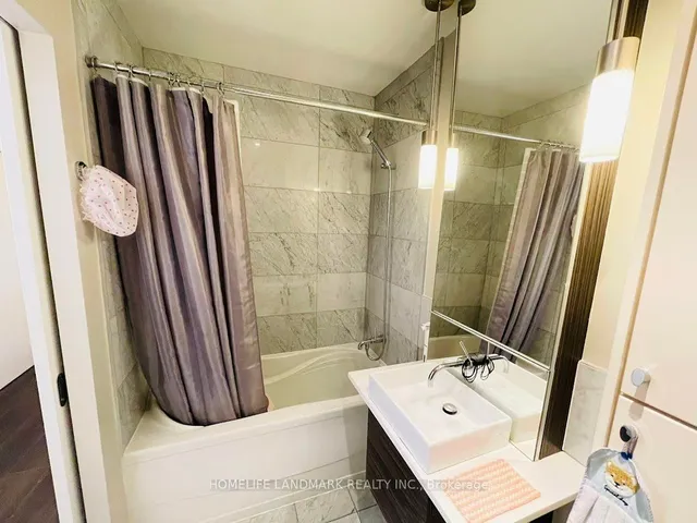 Additional image 17 of 110 Charles St Unit Th03