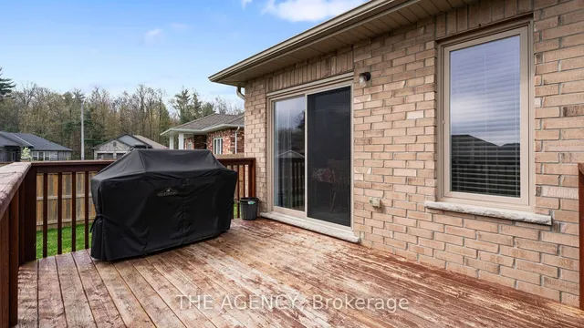 Additional image 6 of 7 Cavendish Crt