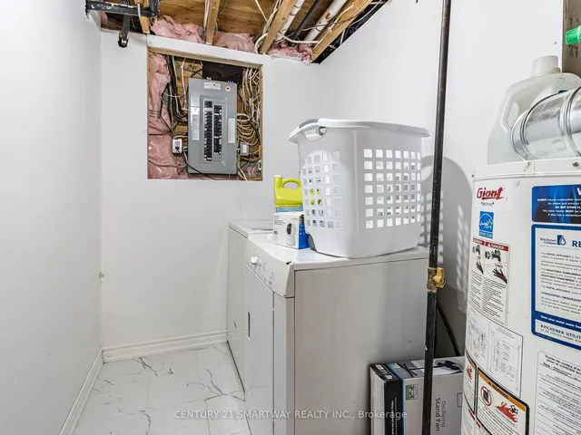 Additional image 37 of 40 Devonshire Dr