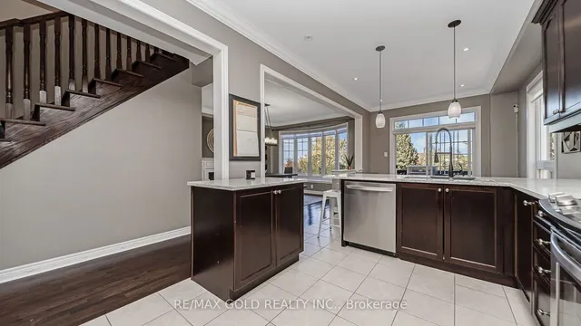 Additional image 35 of 64 Everingham Circ