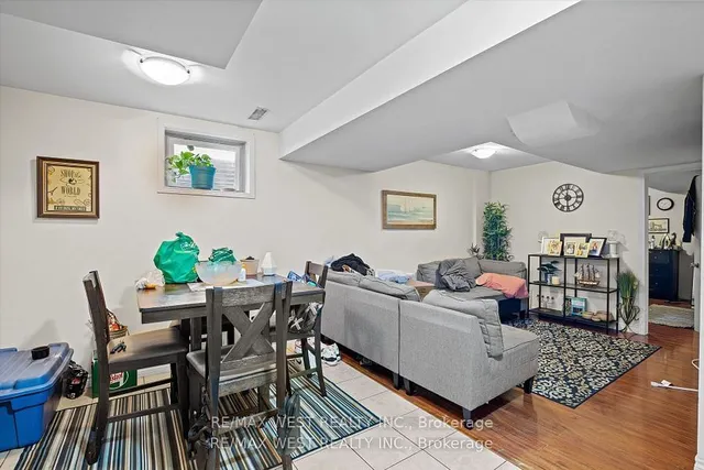 Additional image 32 of 17 Hawkridge Tr