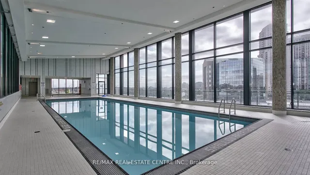 Additional image 40 of 75 Eglinton Ave Unit 902