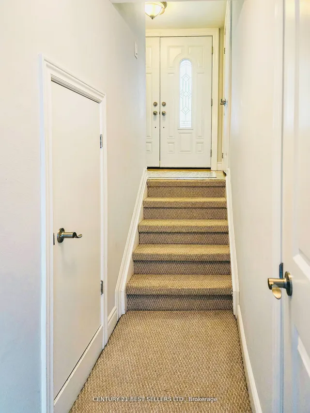 Additional image 25 of 400 Bloor St Unit 46