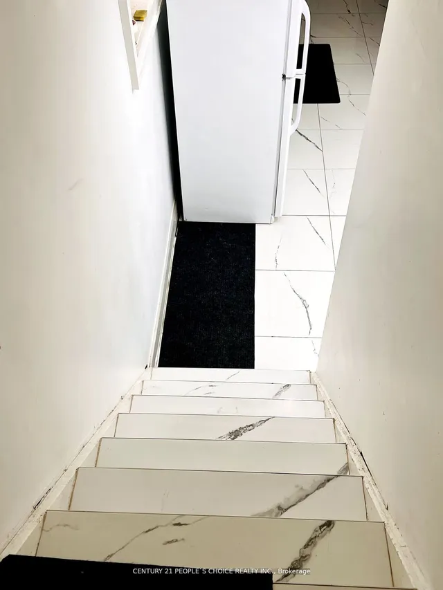 Additional image 19 of 7247 Sigsbee Dr