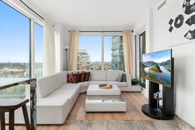 Additional image 14 of 135 East Liberty St Unit 2105