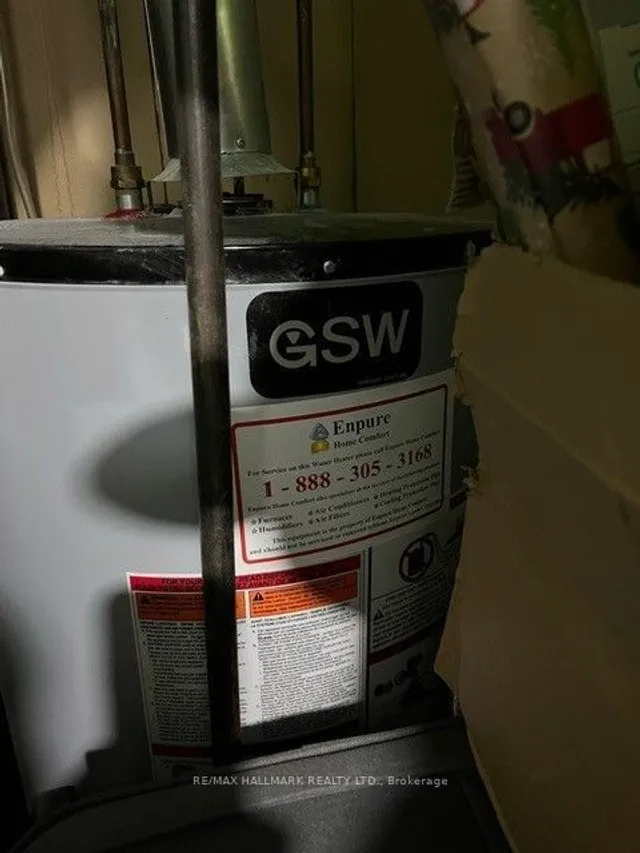 Additional image 6 of 49 Halfmoon Sq