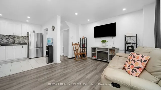 Additional image 7 of 475 Bramalea Rd Unit 45