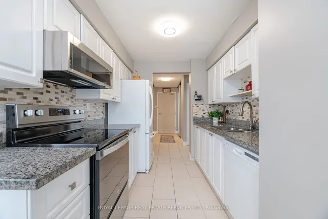 Additional image 8 of 700 Constellation Dr Unit 102