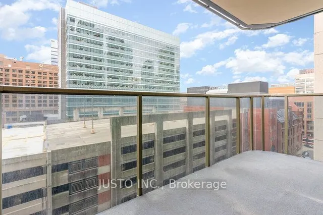 Additional image 11 of 750 Bay St Unit 1108