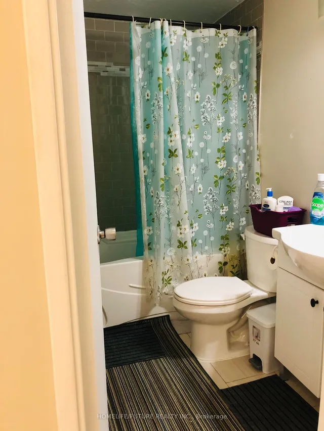 Additional image 7 of 50 Scarborough Golf Club Rd Unit 190