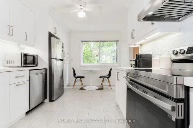 Additional image 14 of 4357 Bloor St Unit 10