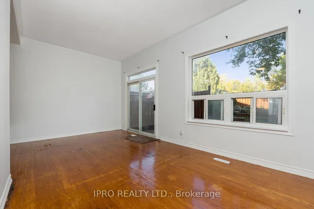 Additional image 8 of 14 Tindale Rd