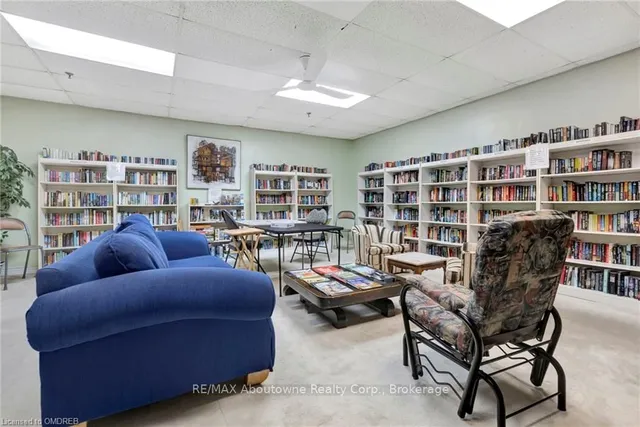 Additional image 28 of 1359 WHITE OAKS Blvd Unit 202