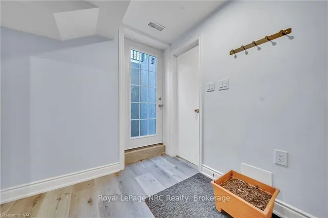 Additional image 18 of 89 Ambleside Dr