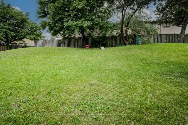 Additional image 2 of 22 McMullen Cres