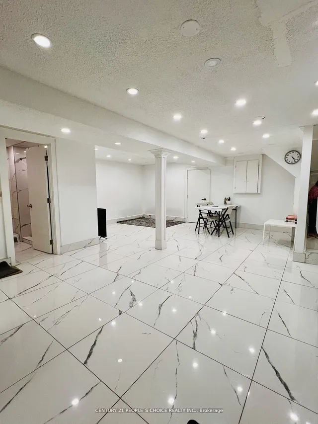 Additional image 28 of 7247 Sigsbee Dr