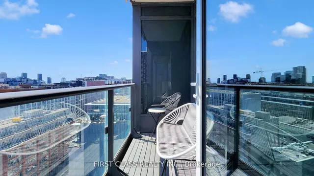 Additional image 17 of 435 Richmond St Unit 1504