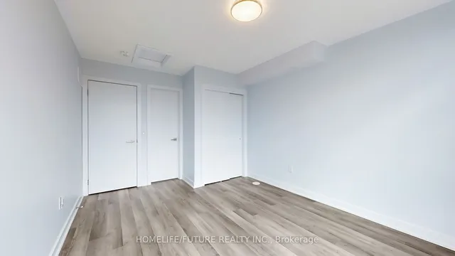 Additional image 21 of 155 Veterans Dr Unit 4