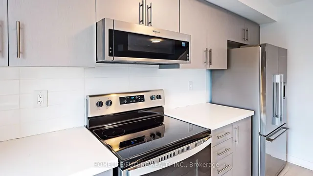 Additional image 13 of 155 Veterans Dr Unit 4