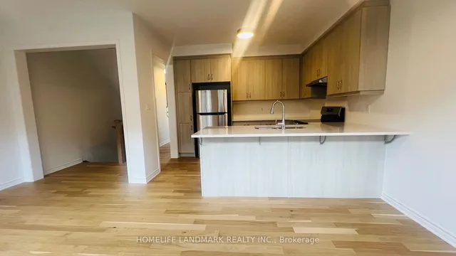 Additional image 9 of 3070 Merrick Rd