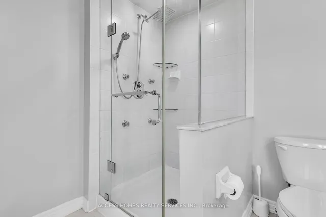 Additional image 26 of 88 Lola Cres