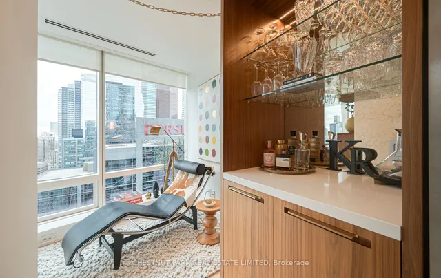 Additional image 11 of 180 University Ave Unit 3206