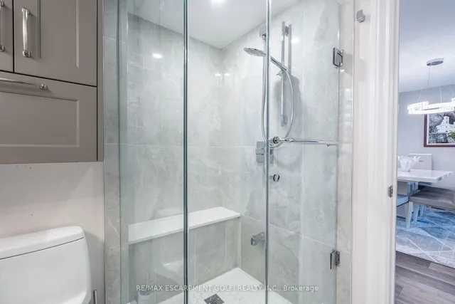 Additional image 20 of 5070 Pinedale Ave Unit 1207