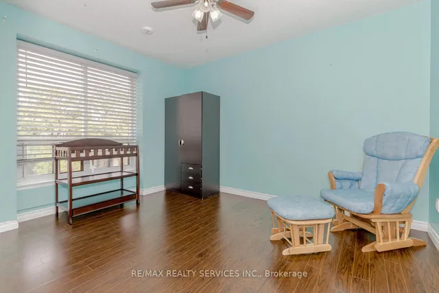 Additional image 31 of 82 Guildford Cres Unit 82