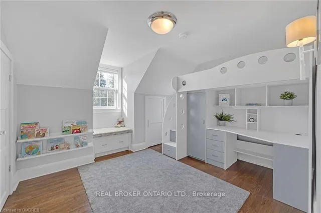 Additional image 21 of 883 Forest Glen Ave