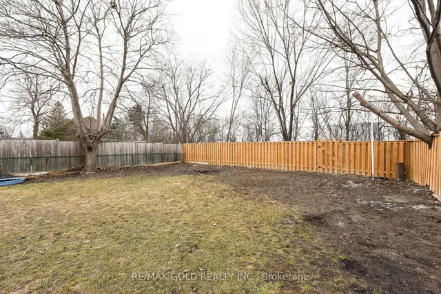 Additional image 34 of 8 Drury Cres