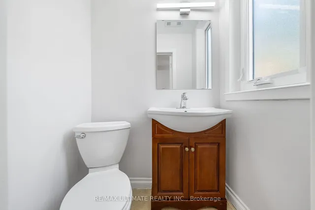 Additional image 28 of 66 Lloydminster Cres