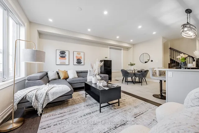 Additional image 15 of 8 Reign Lane