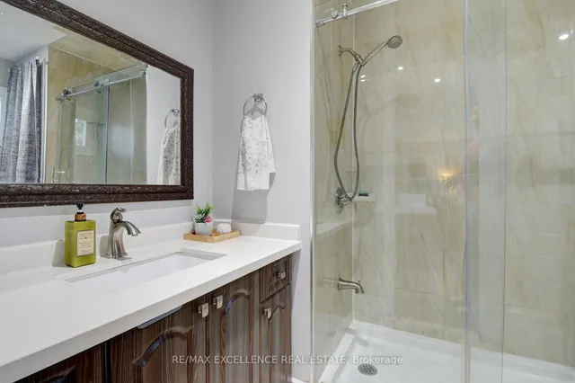 Additional image 28 of 69 Atkins Circ