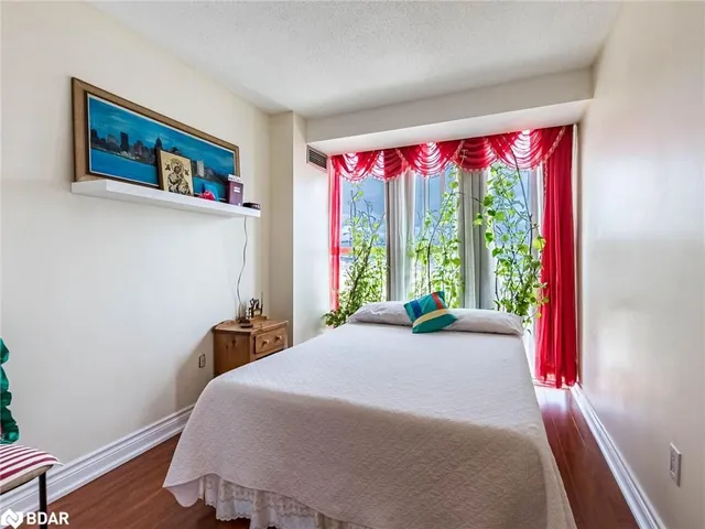 Additional image 18 of 4185 Shipp Dr Unit 1117