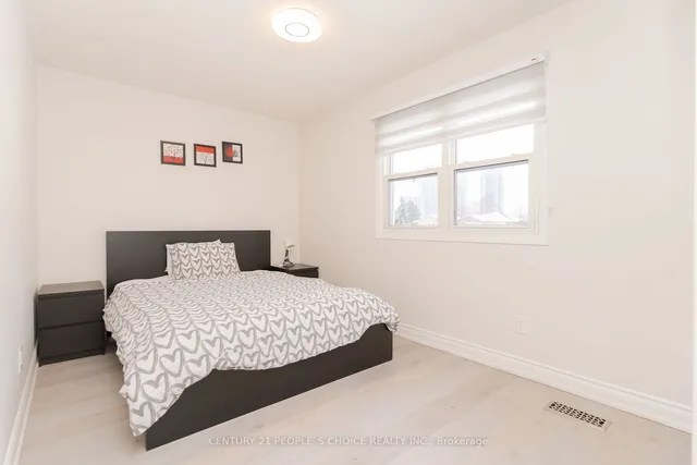 Additional image 28 of 362 Kingsbridge Garden Circ