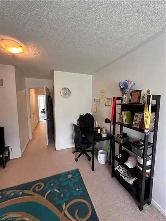 Additional image 10 of 558 Candlestick Cir