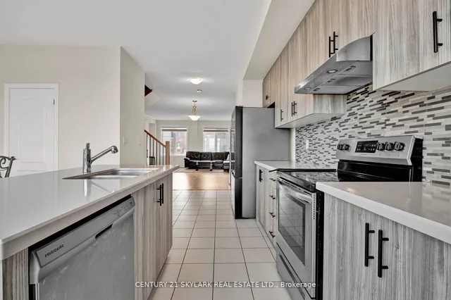 Additional image 17 of 15 Bretlon St