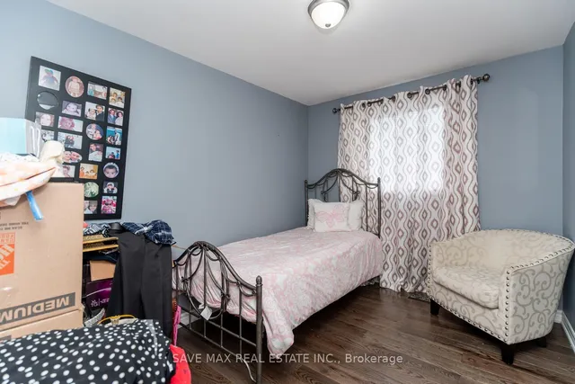 Additional image 24 of 8 Edwin Dr