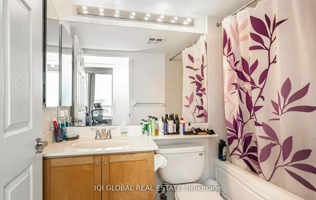 Additional image 26 of 55 Strathaven Dr Unit 301
