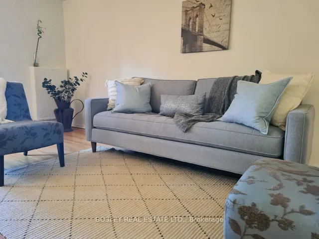 Additional image 6 of 4357 Bloor St Unit 10