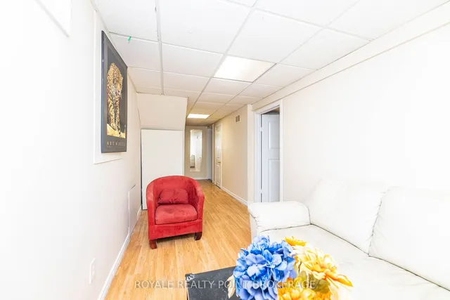 Additional image 31 of 59 Juniper Cres