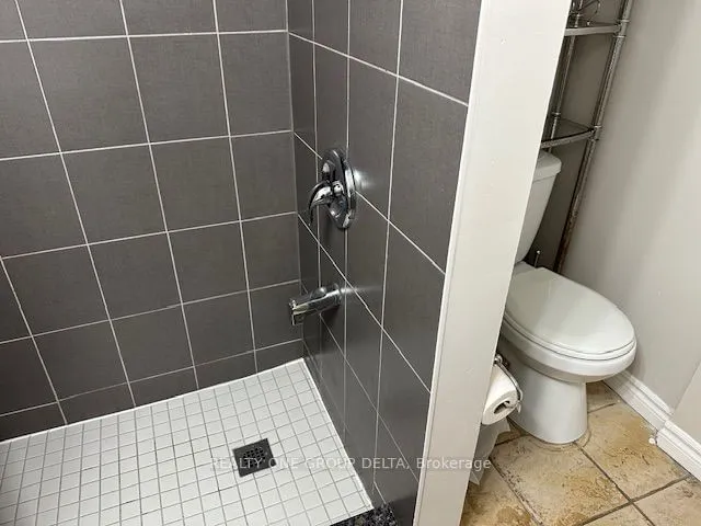 Additional image 26 of 63D View Green Cres